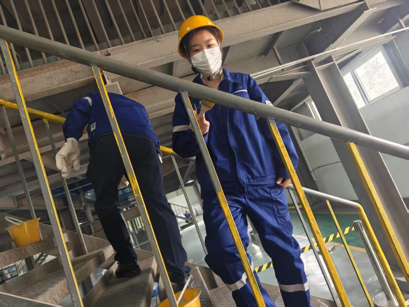 传承英烈精神 展现担当作为