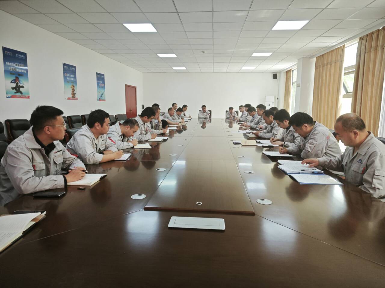 矿业公司：上好廉洁党课宣讲 拧紧廉洁自律“全时开关”