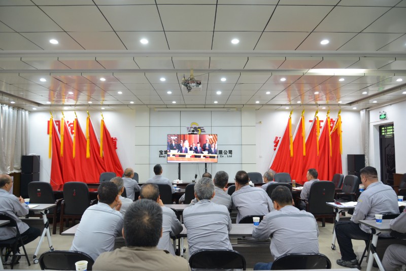 铭记历史守初心  砥砺奋进开新局 ——二里河矿业公司开展纪念中国人民抗日战争暨世界反法西斯战争胜利80周年主题党日活动