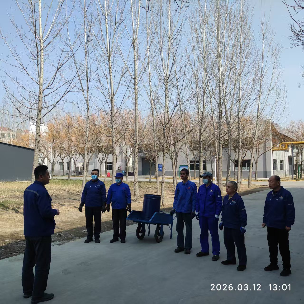 金钼光明第四党支部志愿服务