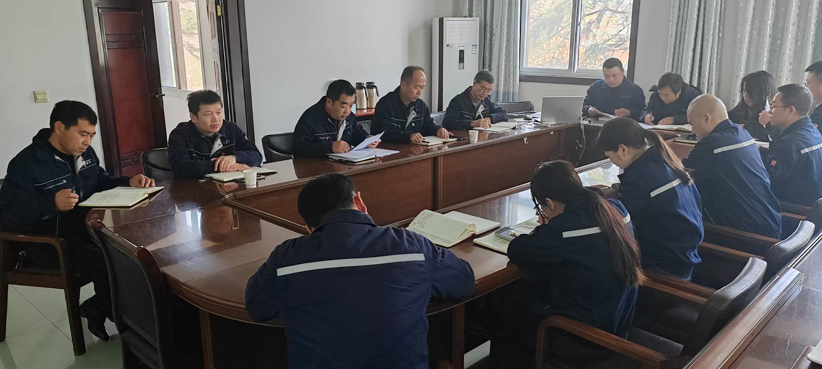 锌冶炼公司党支部召开一季度党员大会 抓实组织生活会暨主题党日活动